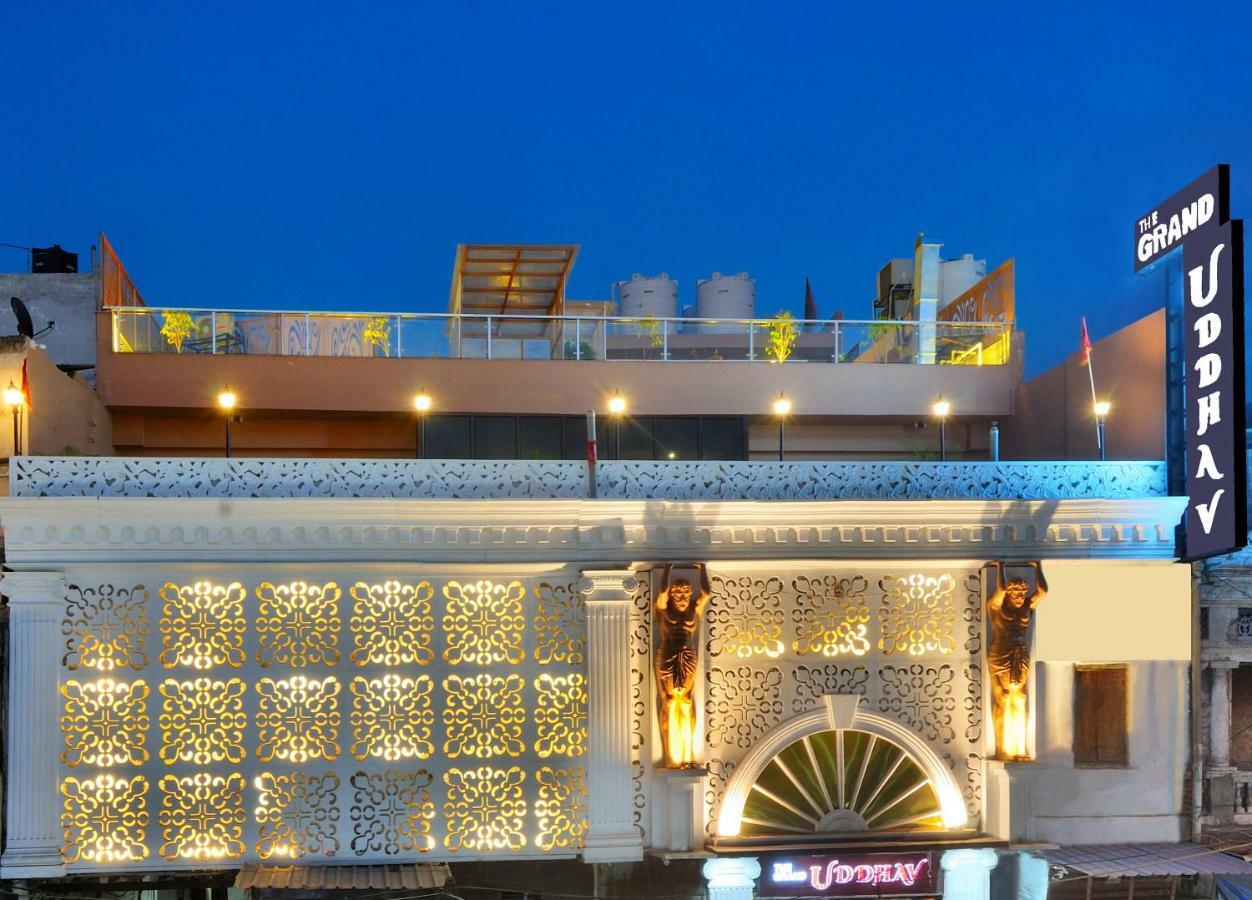 ホテル The Grand Uddhav ニューデリー エクステリア 写真